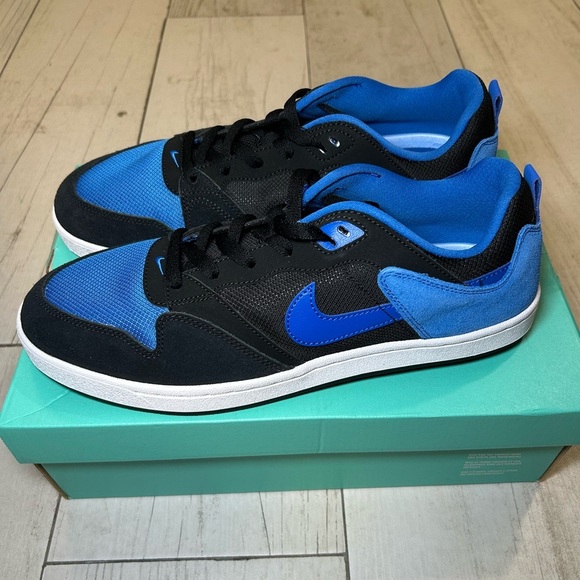Nike Black and Blue Sneakers with Classic Swoosh - Picture 1 of 4